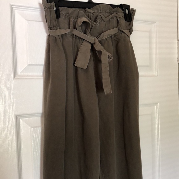 Thread & Supply olive green paper bag waist pants - Picture 4 of 9